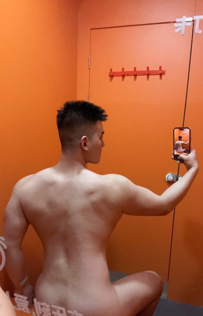 野猪波比 (@0reputation0) on Twitter photo 