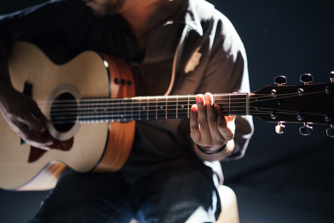 Shamusic_'s tweet photo. 🌍 Conectamos artistas y oportunidades. Únete a Shamusic y lleva tu talento al siguiente nivel. ¡La música espera! #Colaboración https://t.co/FivSVAEqOZ