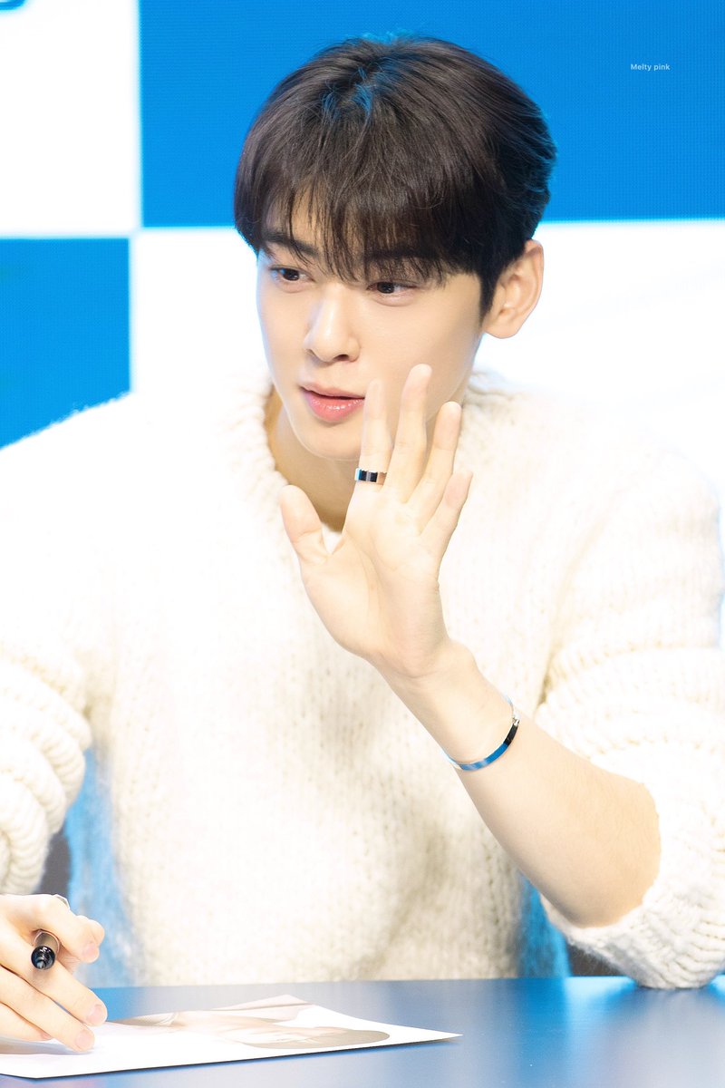 Melty pink🩷 tweet media