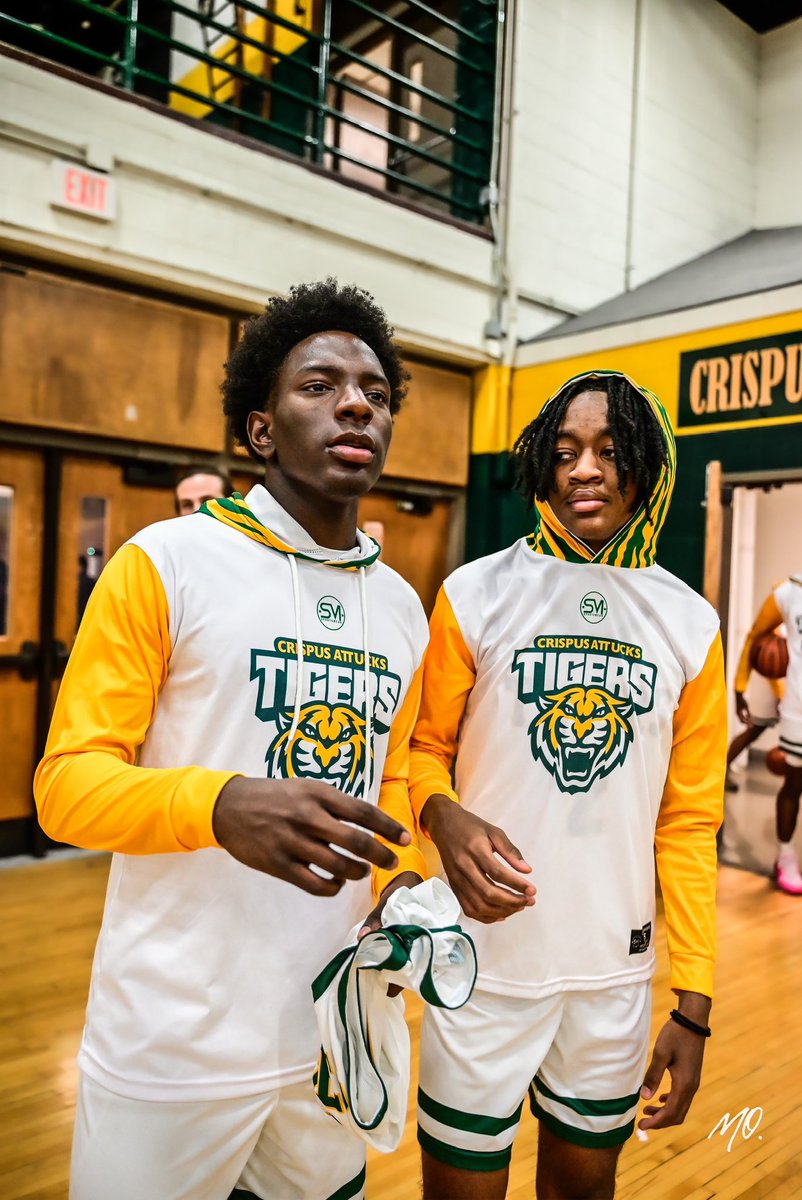 svisportswear (@svisportswear) on Twitter photo Congrats to both <a href="/gochsathletics/">Cathedral Athletics</a> and <a href="/CattucksB/">Crispus Attucks Boys Basketball</a> for representing at the City Tournament and to the Irish for winning last night π
#createyourownadventure Congrats to both <a href="/gochsathletics/">Cathedral Athletics</a> and <a href="/CattucksB/">Crispus Attucks Boys Basketball</a> for representing at the City Tournament and to the Irish for winning last night π
#createyourownadventure