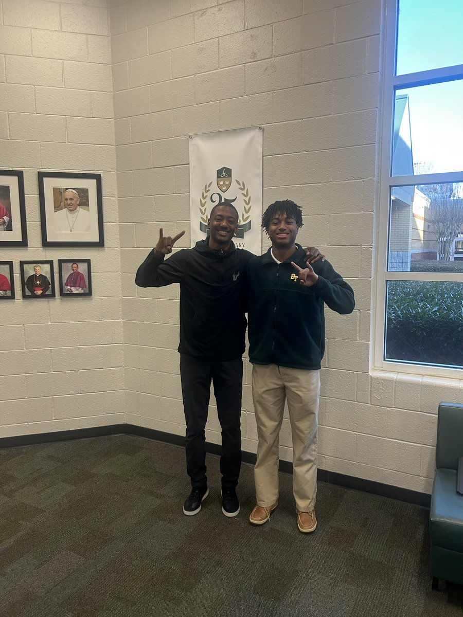 TJ Truth Umenyiora 3⭐️ (@truthumenyiora) on Twitter photo After a great conversation with <a href="/Coach_DVD/">DeMarcus Van Dyke</a>, I’m blessed to receive my 13th D1 offer from <a href="/USFFootball/">USF Football</a>!!
#AGTG
<a href="/OsiUmenyiora/">OSI</a> <a href="/BTProspects/">Blessed Trinity Football Prospects</a>
<a href="/CoachEdDudley63/">Ed Dudley</a> <a href="/CJacksonPRZ/">Connor Jackson</a>
<a href="/CoachTBarr/">#BESTAVAILABLE</a> <a href="/CoachKent41/">Clinton Kent</a> <a href="/samspiegs/">Sam Spiegelman</a> <a href="/RecruitGeorgia/">Recruit Georgia</a> <a href="/gdudley18/">Gordon Dudley</a> <a href="/adamgorney/">Adam Gorney</a> <a href="/247Hudson/">Hudson Standish</a> <a href="/Lashon_24/">Lashon Echols</a> After a great conversation with <a href="/Coach_DVD/">DeMarcus Van Dyke</a>, I’m blessed to receive my 13th D1 offer from <a href="/USFFootball/">USF Football</a>!!
#AGTG
<a href="/OsiUmenyiora/">OSI</a> <a href="/BTProspects/">Blessed Trinity Football Prospects</a>
<a href="/CoachEdDudley63/">Ed Dudley</a> <a href="/CJacksonPRZ/">Connor Jackson</a>
<a href="/CoachTBarr/">#BESTAVAILABLE</a> <a href="/CoachKent41/">Clinton Kent</a> <a href="/samspiegs/">Sam Spiegelman</a> <a href="/RecruitGeorgia/">Recruit Georgia</a> <a href="/gdudley18/">Gordon Dudley</a> <a href="/adamgorney/">Adam Gorney</a> <a href="/247Hudson/">Hudson Standish</a> <a href="/Lashon_24/">Lashon Echols</a>