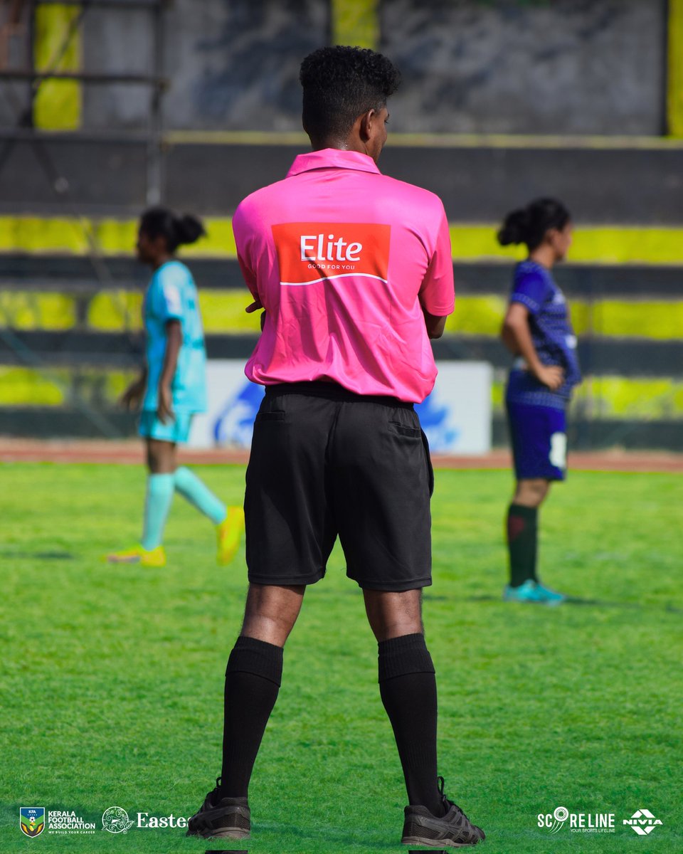 keralafa's tweet photo. ⚽️ The guardians of the game!
With an elite presence on the pitch, they ensure every match is played fair and square. 👏
Respect the whistle, honor the game! 🫡
#RespectTheReferee #KeralaFootball https://t.co/CxPe3uBLR9