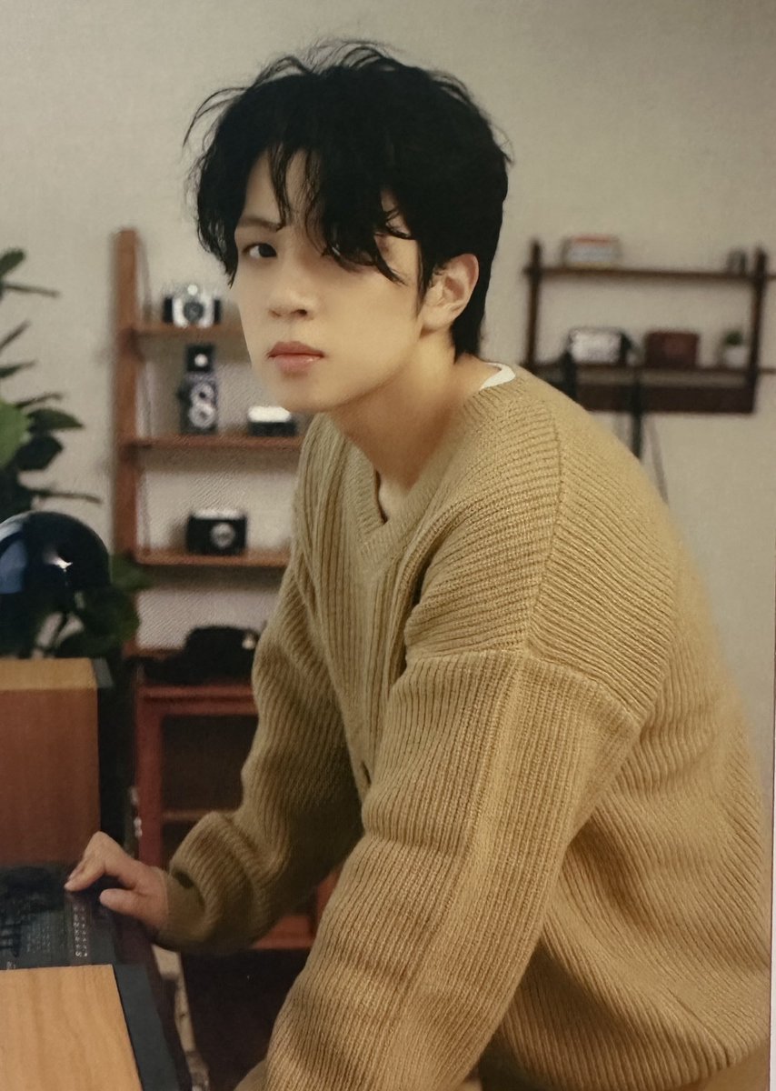 서로가 서로의 뮤즈가 되는 소설가랑 음악가같음