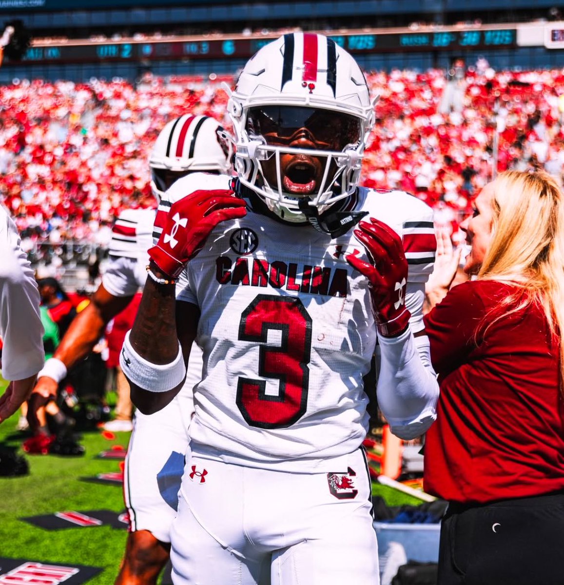 Jaiden “Da LandLord” Kelly-Murray (@thejaidenkelly4) on Twitter photo After a great talk with <a href="/coachfurrey/">Mike Furrey</a> I’m BLESSED to receive my 12th offer from <a href="/GamecockFB/">South Carolina Football</a> 🤙🏾<a href="/P_Ellsworth_USC/">Preston Ellsworth</a> <a href="/Coach_AcWhaley/">A.C. Whaley</a> <a href="/CoachMP__/">Marlon Pryor</a> <a href="/DAWGHZERECRUITS/">Dawg House Recruiting</a> <a href="/SummervilleFB/">Summerville Football</a> <a href="/ChadSimmons_/">ChadSimmons</a> <a href="/HaleMcGranahan/">Hale McGranahan</a> After a great talk with <a href="/coachfurrey/">Mike Furrey</a> I’m BLESSED to receive my 12th offer from <a href="/GamecockFB/">South Carolina Football</a> 🤙🏾<a href="/P_Ellsworth_USC/">Preston Ellsworth</a> <a href="/Coach_AcWhaley/">A.C. Whaley</a> <a href="/CoachMP__/">Marlon Pryor</a> <a href="/DAWGHZERECRUITS/">Dawg House Recruiting</a> <a href="/SummervilleFB/">Summerville Football</a> <a href="/ChadSimmons_/">ChadSimmons</a> <a href="/HaleMcGranahan/">Hale McGranahan</a>