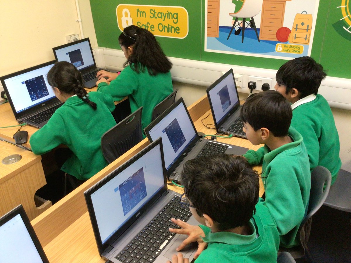 BeaumontYear5's tweet photo. We have been using binary codes in Computing, just like the Mars Rover did to send data back to Earth! #BeaumontComputing https://t.co/qv8gOBoNaK