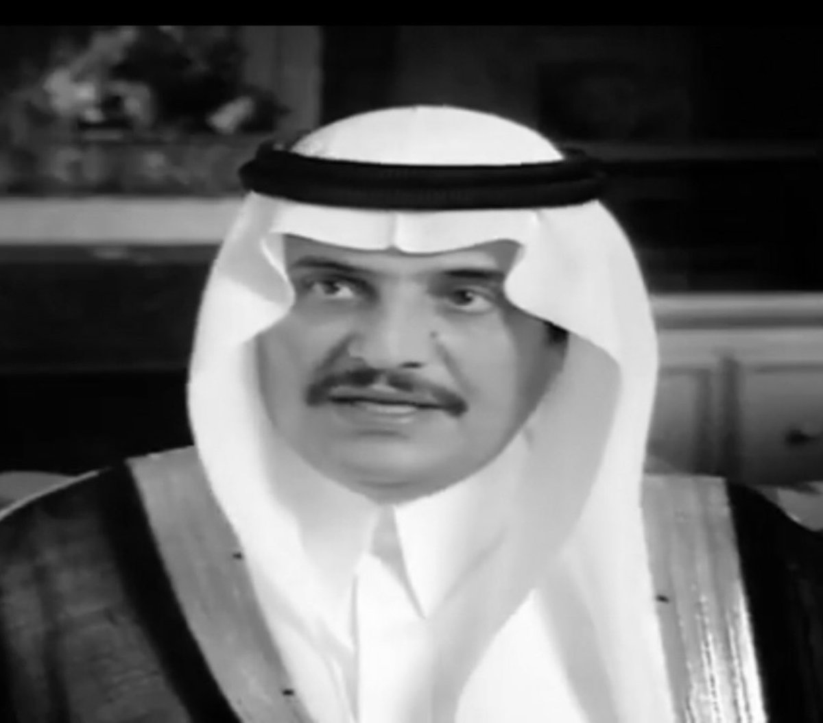 khaledbinkzaim's tweet photo. #محمد_بن_فهد_بن_عبدالعزيز

اللهم اغفر له و ارحمه و اسكنه الفردوس الاعلى من الجنّة و ألهم اهله و ذويه و محبيه الصبر و الاحتساب .

إنّا لله و إنّا إليه راجعون. https://t.co/8PRYzYkdF8