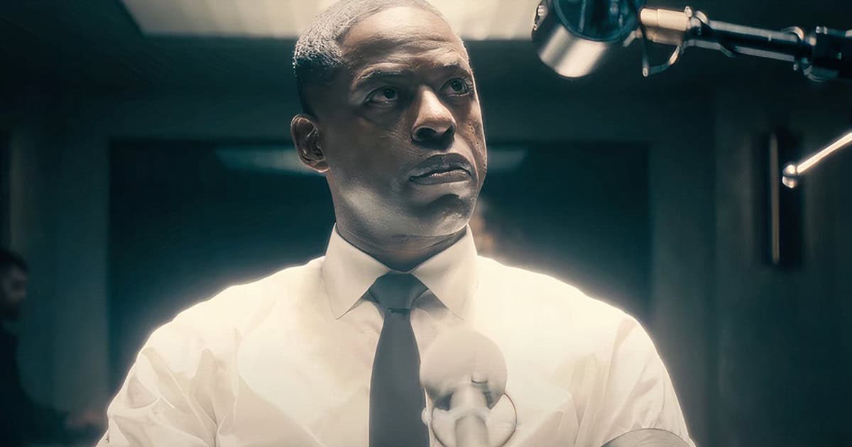 Sterling K. Brown in Paradise S1 recensie op Star van Disney Plus België