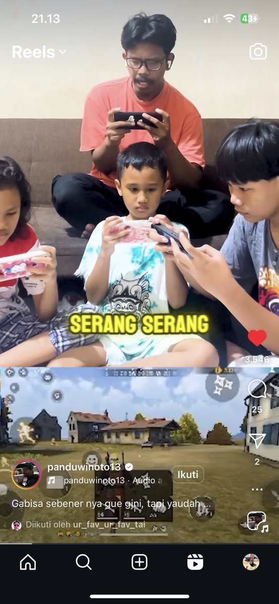 ahaha mas pandu ada” aja, disuruh istri suapin kakak malah keasikan ngegame sampe disamperin pake sapu. btw salfok, itu game apa yaa? kok ada narutonya gituu?