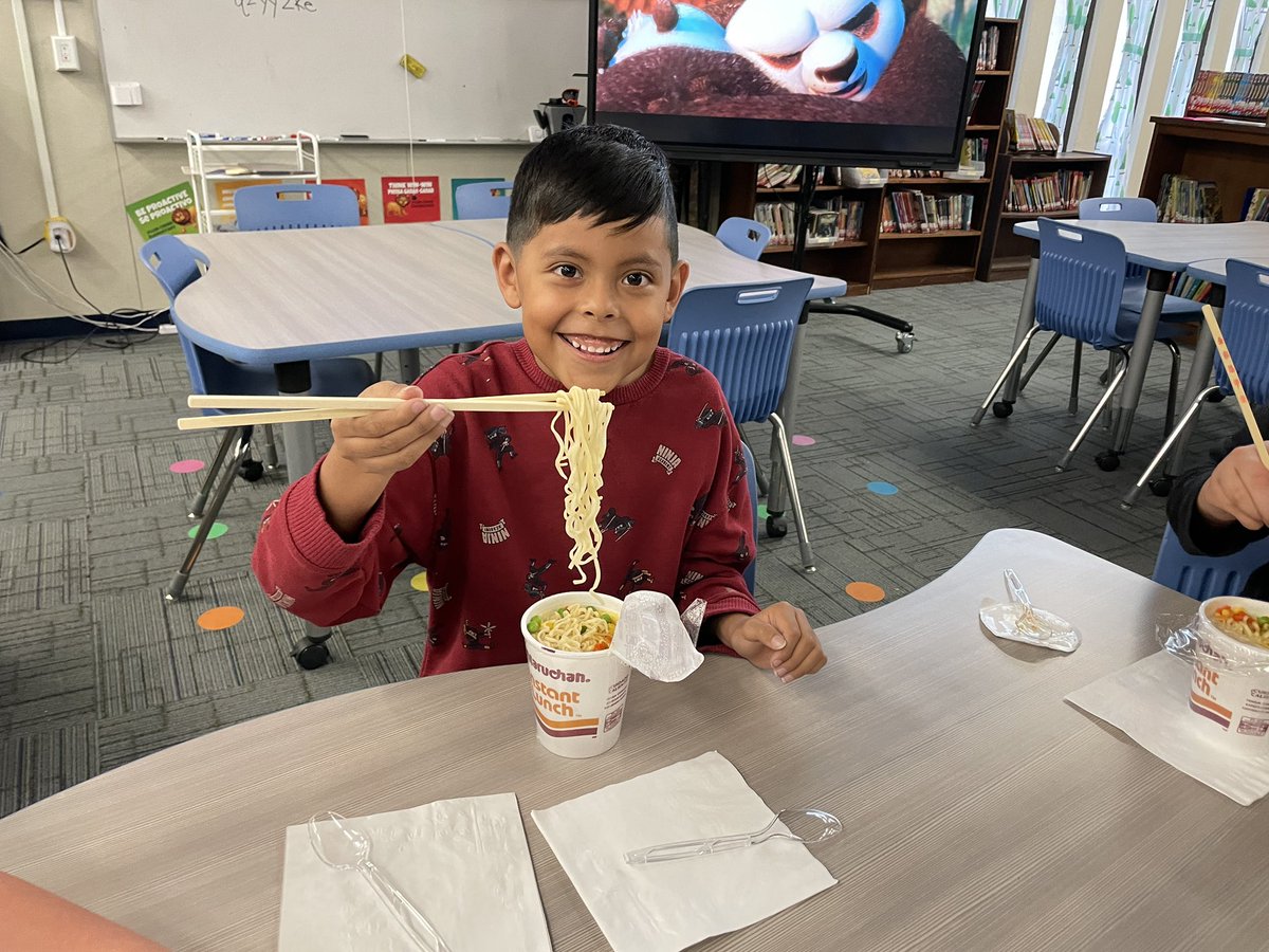 Kristin Scott tweet media