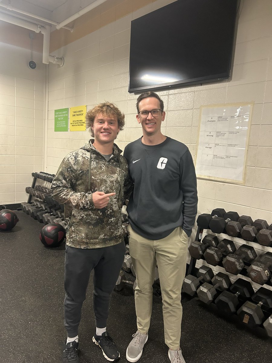 Landon Garretson 2026 QB (@landongarretson) on Twitter photo Thankful to <a href="/CoachBrianMetz/">BRIAN METZ</a> from <a href="/CharlotteFTBL/">Charlotte Football</a> for stopping by to see me this morning! Thankful to <a href="/CoachBrianMetz/">BRIAN METZ</a> from <a href="/CharlotteFTBL/">Charlotte Football</a> for stopping by to see me this morning!