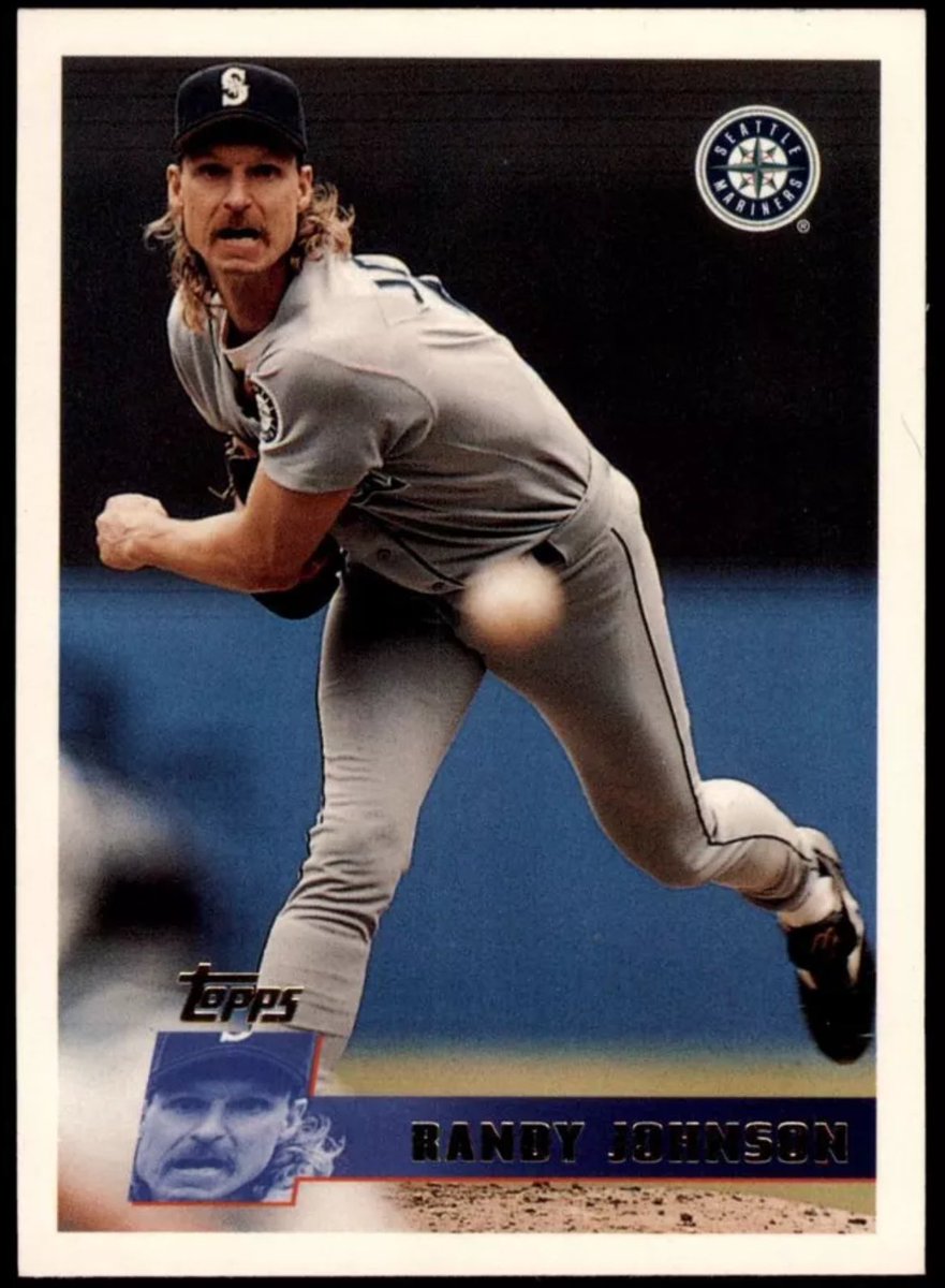 CardboardHistry's tweet image. In the 35 yrs since 1990, only these 4 pitchers reached the iconic plateau of 300 wins. Will there ever be another?? #DifferentEra