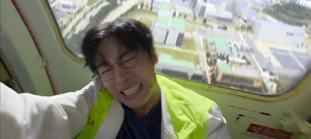 kdrama_menfess's tweet photo. •kdm• 🔥 the trauma code: heroes on call 🔥

❎ trauma center
✅ trauma yang jaewon https://t.co/0EqdudIVhi