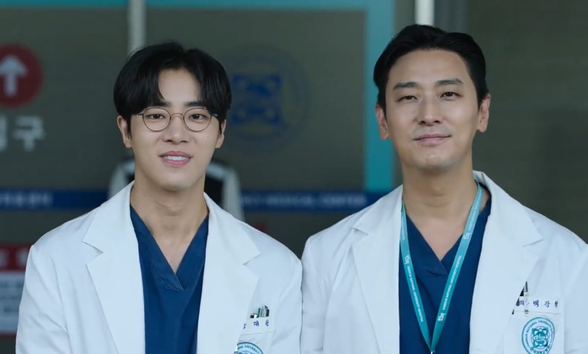kdrama_menfess's tweet photo. •kdm• 🔥 the trauma code: heroes on call 🔥

❎ trauma center
✅ trauma yang jaewon https://t.co/0EqdudIVhi
