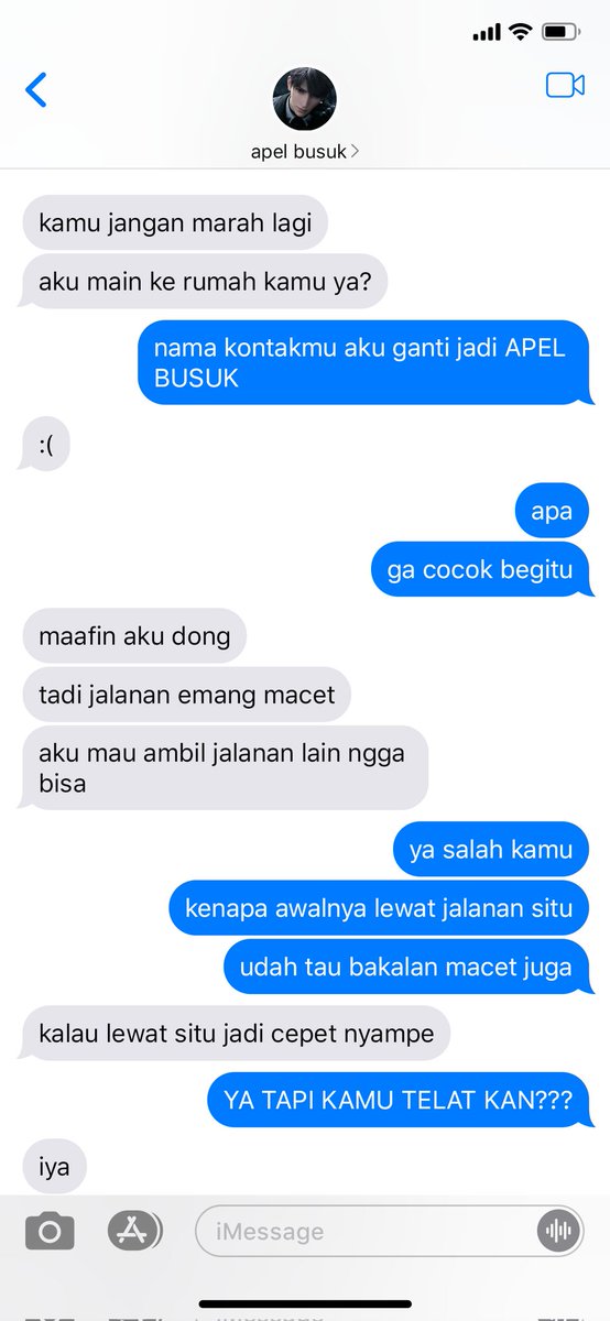 crowceano's tweet photo. macet

— applefish / caleb x rafayel 🔞 https://t.co/r0kUfOgp0G
