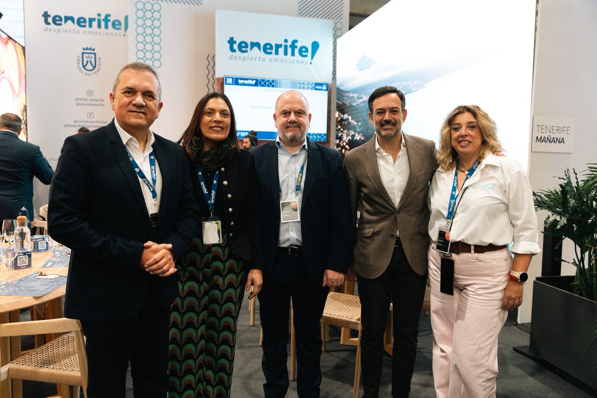 webtenerife's tweet photo. ¡Tenerife tiene más de un Sol! 🍽☀️Los protagonistas de la segunda jornada de Tenerife en #MadridFusión muestran la excelencia gastronómica de la isla a través de sus platos y sabores.
¡Tradición y vanguardia con sello de #SolesRepsol!
#GastronomíaTenerife #MadridFusión #MadridFusión2025 #SoletesRepsol #Repsol @GuiaRepsol @Lope_afonso @DimpleMMelwani @CabildoTenerife