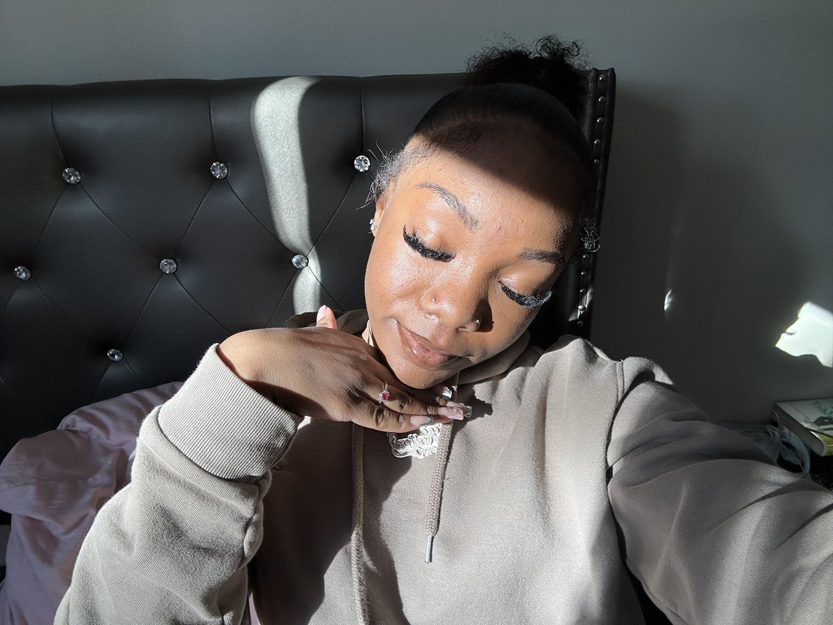 livelikejaeee's tweet image. 😘