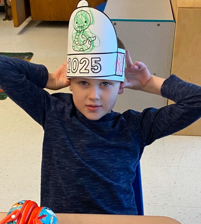 Gong Hei Fat Choy 🧧🎊🐍#HappyChineseNewYear2025 <a href="/CBS_Bethpage/">Central Boulevard Elementary School</a> <a href="/BethpageUFSD/">BethpageUFSD</a>