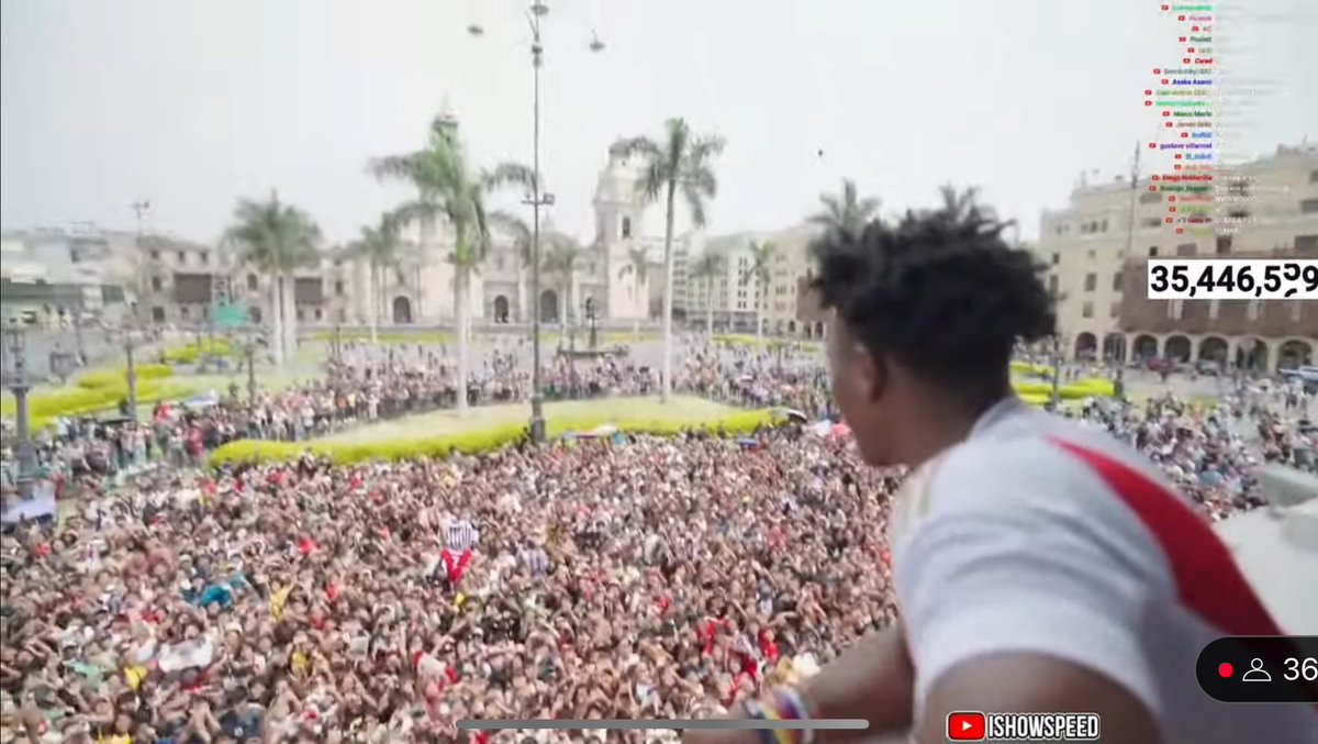 trends_peru's tweet photo. Tendecia: "Speed" y "¡Fuera Dina!". Porque el mundialmente afamado streamer millonario estaunidense #Speed  llegó al Perú y en su presentación en Plaza Mayor de Lima la multitud de jóvenes vitorearon su repudio al son de #FueraDina frente a Palacio de Gobierno. Esto es cine 😎 https://t.co/TPSZuIXPqM