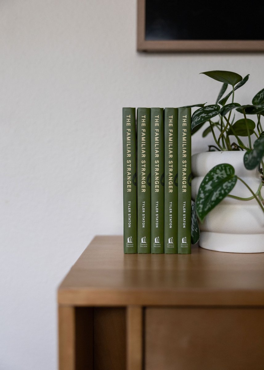 NelsonBooks tweet media