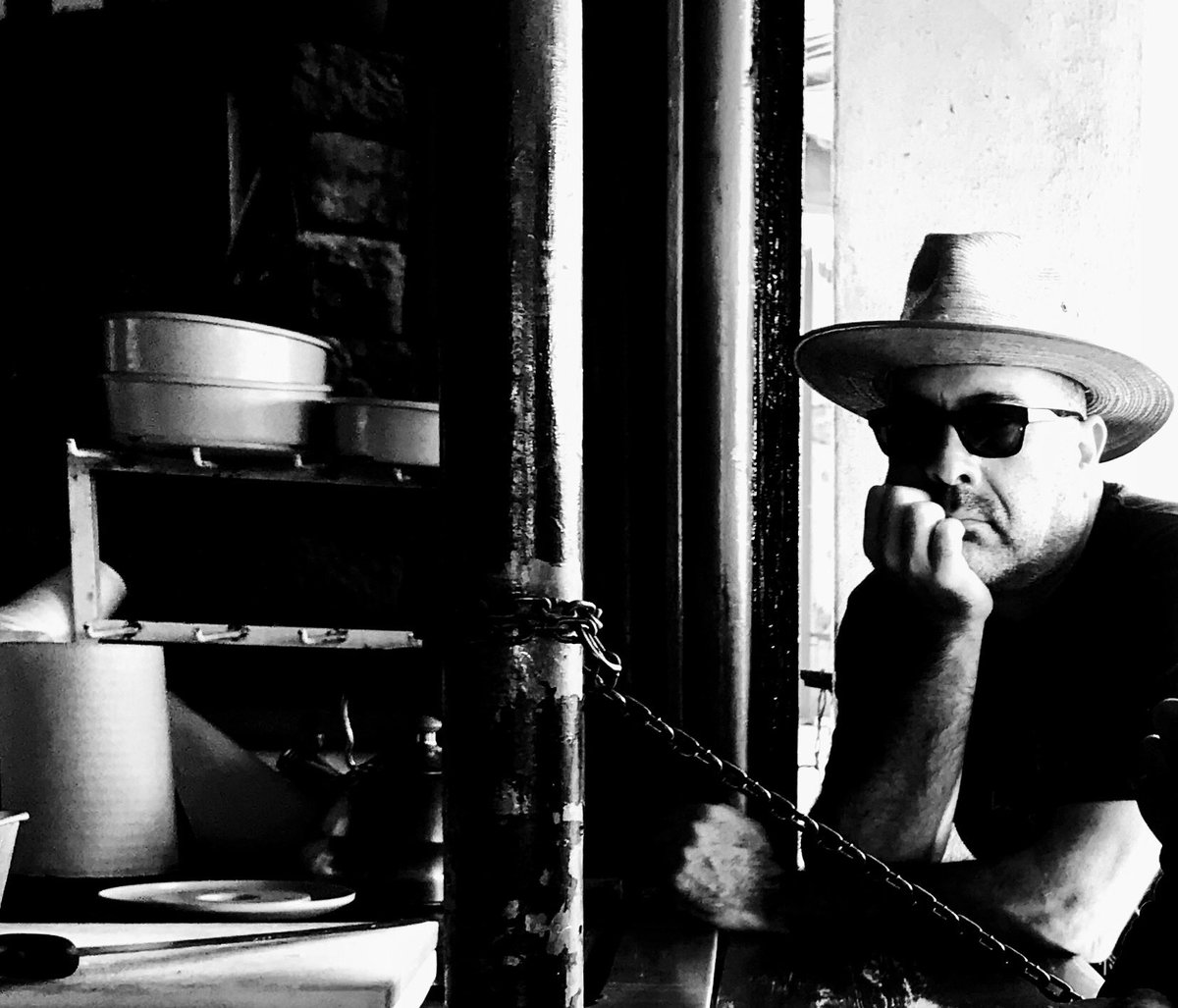 Intelatin's tweet image. Link: open.substack.com/pub/intelatin/…

On Prosperity with Sergio Muñoz
Feature no 39 with Uli Bella of Ozomatli
Series Exclusive for Caló News

Producer: @Intelatin