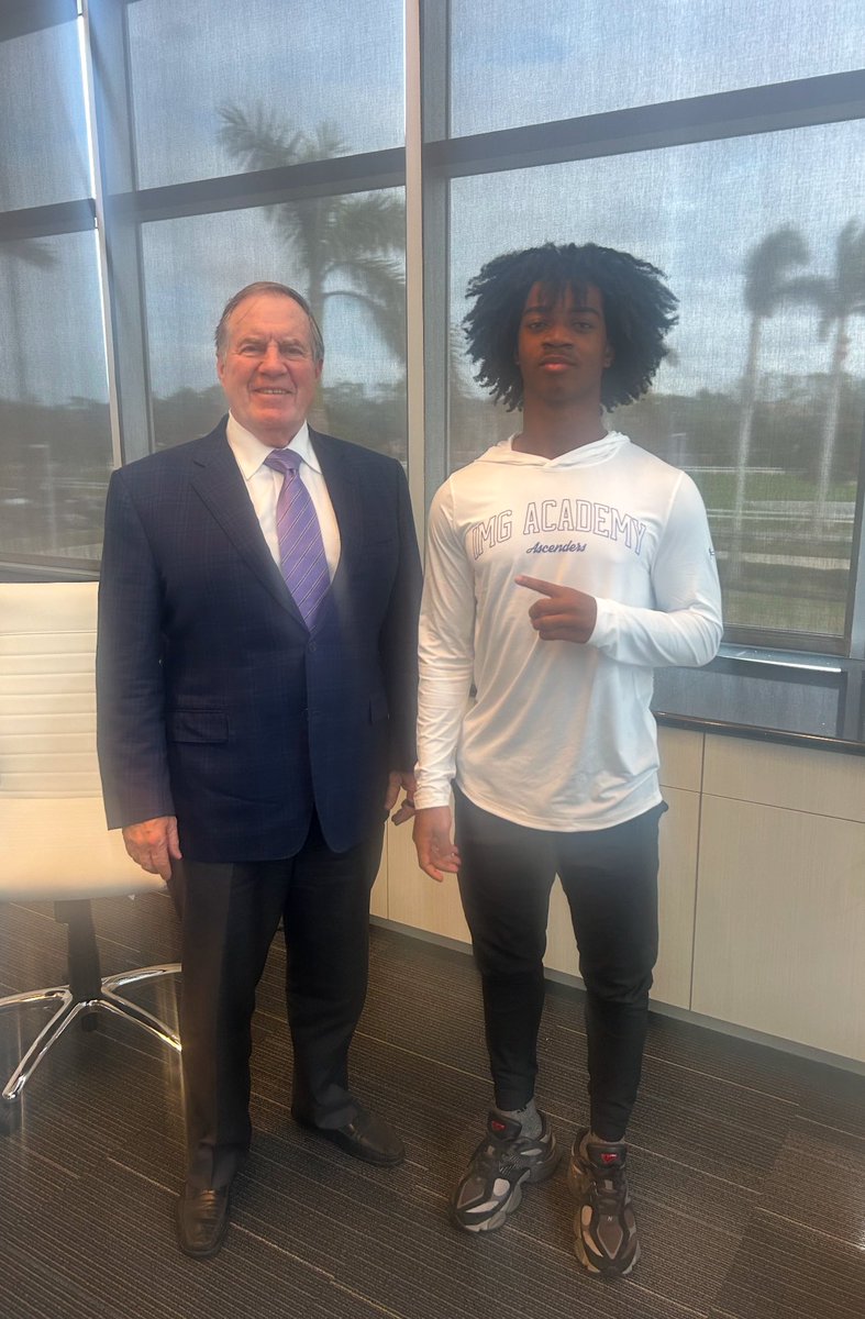 AjMarks_1's tweet photo. Wow! Blessed to receive a offer to @UNCFootball by the GOAT himself @Belichick_B 😤
@thebillymiller @BlaylockAndrew @Ballhawk__8 @Coachcliff904 @BuckFitz @CoachMcCannERT @dzoloty @CoachKiddIMG @MohrRecruiting @JButler_210 @Zack_Poff_MP @RivalsFriedman @RisingStars6 https://t.co/faVpq2AUg9