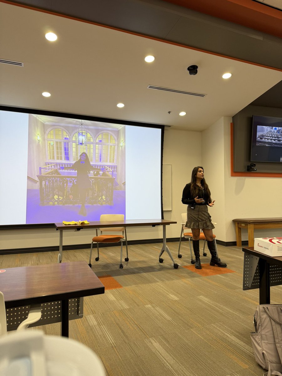 A big thank you to Dr. Sankhyan for speaking with our American Medical Women’s Association Club today! She embodies the strength and resilience of empowered women in medicine. Hearing her candid perspective on life as a Pulm Crit Care physician was both inspiring and refreshing.