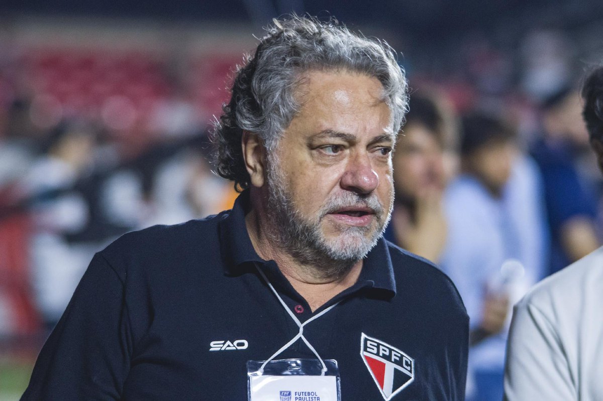 spfcinfoss's tweet photo. Na mesma semana que é campeão da Copinha e fala em "parceria" para potencializar Cotia, o São Paulo entrega dois ativos promissores do clube para o Porto.

O mesmo time que, semanas atrás, cogitava processar o Tricolor na FIFA sem qualquer motivo.

Amadorismo &amp; Incompetência. https://t.co/XX6aGCoCTx