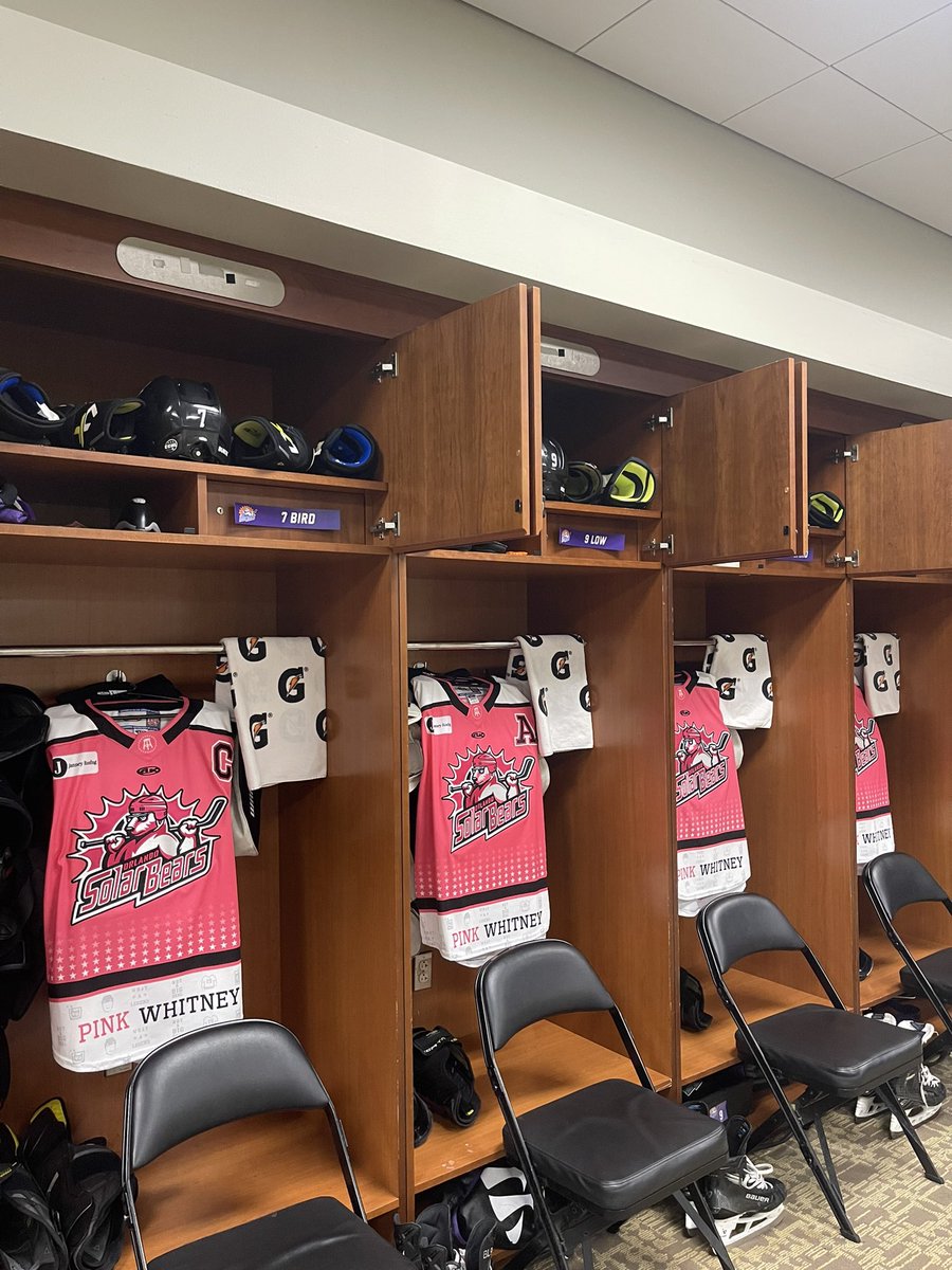 Pinky Whitney night tonight vs Jax 💪