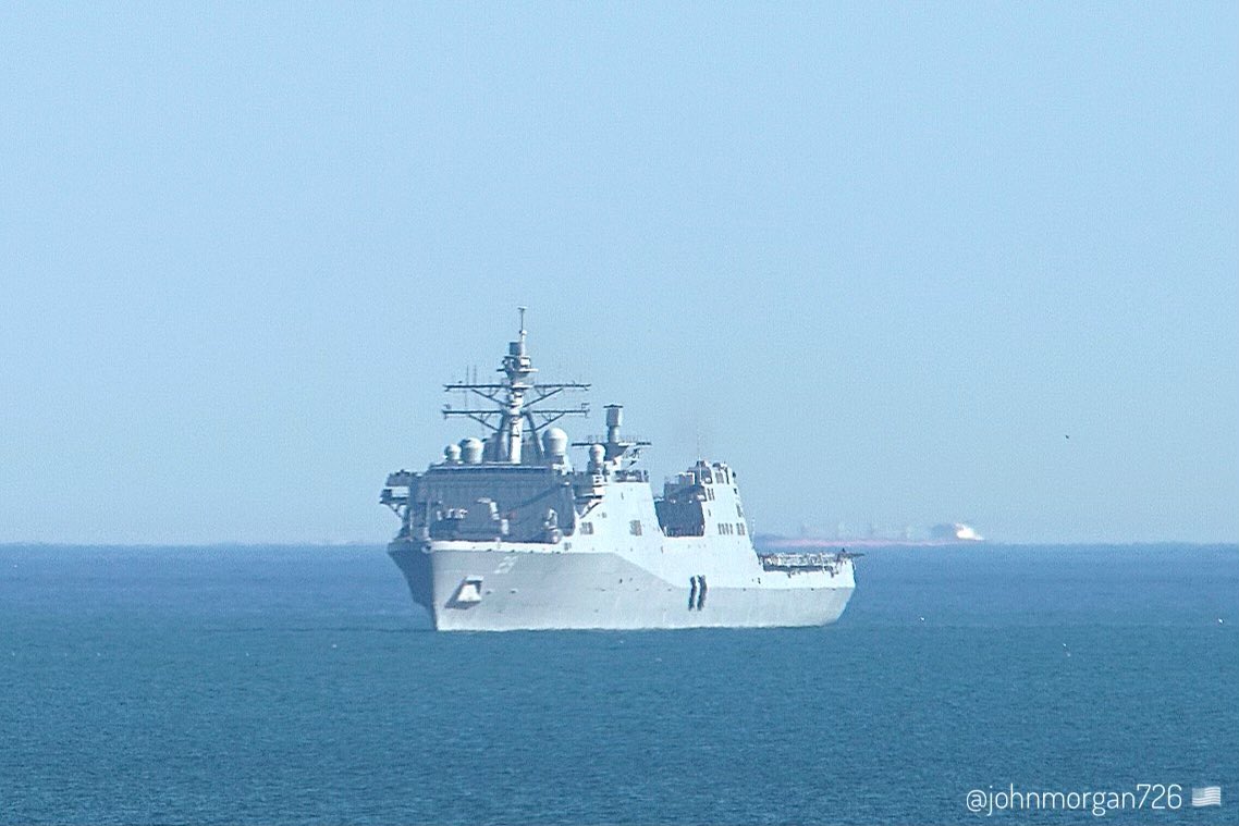 WarshipCam's tweet photo. USS Richard M. McCool, Jr. (LPD 29) San Antonio-class Flight I amphibious transport dock off of Rudee Inlet, Virginia - January 28, 2025 #ussrichardmmccooljr #lpd29
SRC: TW-@johnmorgan726 https://t.co/8IrIOGd6RE