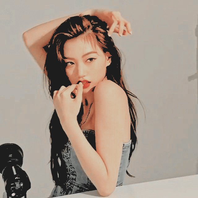 thatbassistgirl's tweet image. ⠀

take a picture, it'll last longer.

⠀