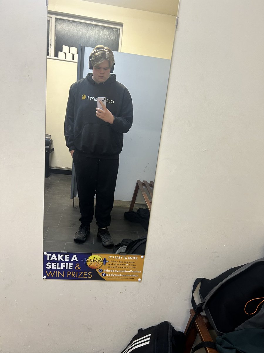 Thehullboy tweet media