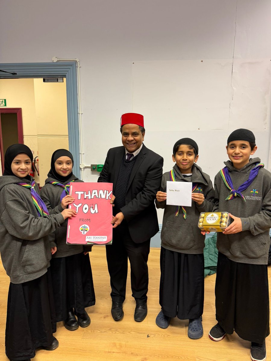 Huge thanks to Brother Mumin for sharing the incredible history of Sheikh Abdullah Quilliam with our Scouts! We were all amazed by the innovative design of the new masjid and were honored to see artifacts and furniture dating back over a century. A truly enriching experience.