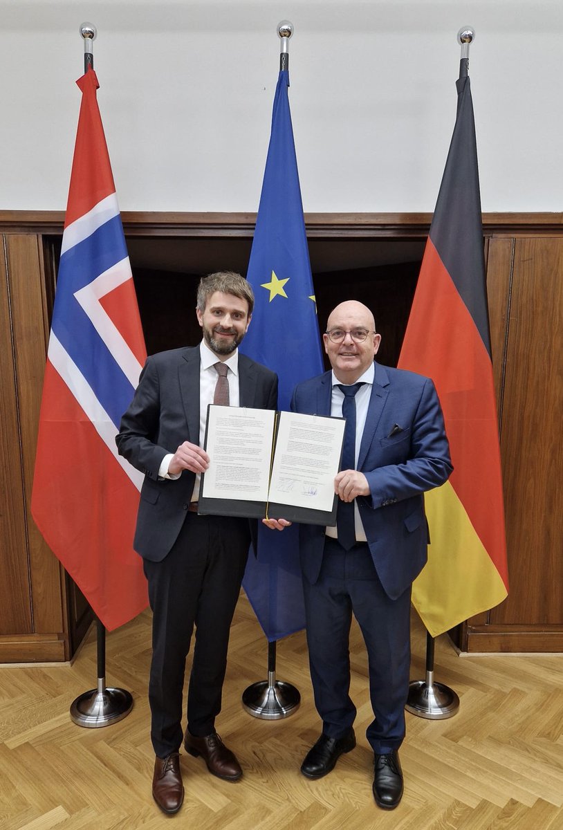 Mit dem Norwegischen Gesundheitsminister Jan Christian Vestre wurde eine bilaterale Zusammenarbeit in Fragen u.a. der Digitalisierung und der Globalen Gesundheit vereinbart.
Auch der finanzielle Rückzug der USA aus der WHO und deren Konsequenzen wurde besprochen.

#who