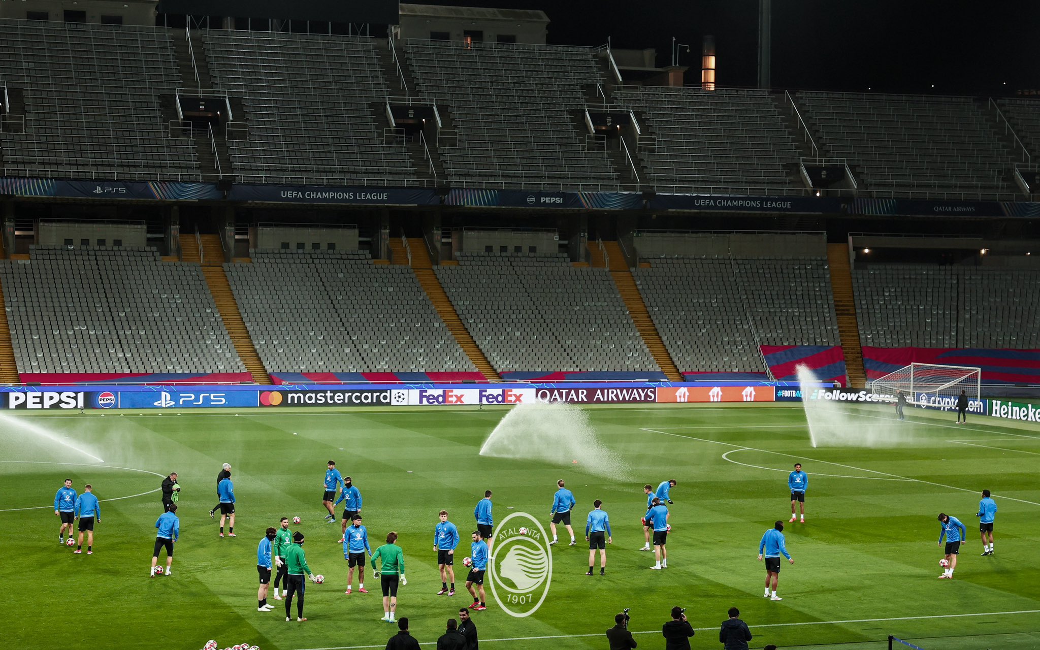 FC Barcelona vs Atalanta LIVE Updates, UEFA Champions League 2024-25 LIVE scores, News, and Commentary - Atalanta team practicing | sportzpoint.com