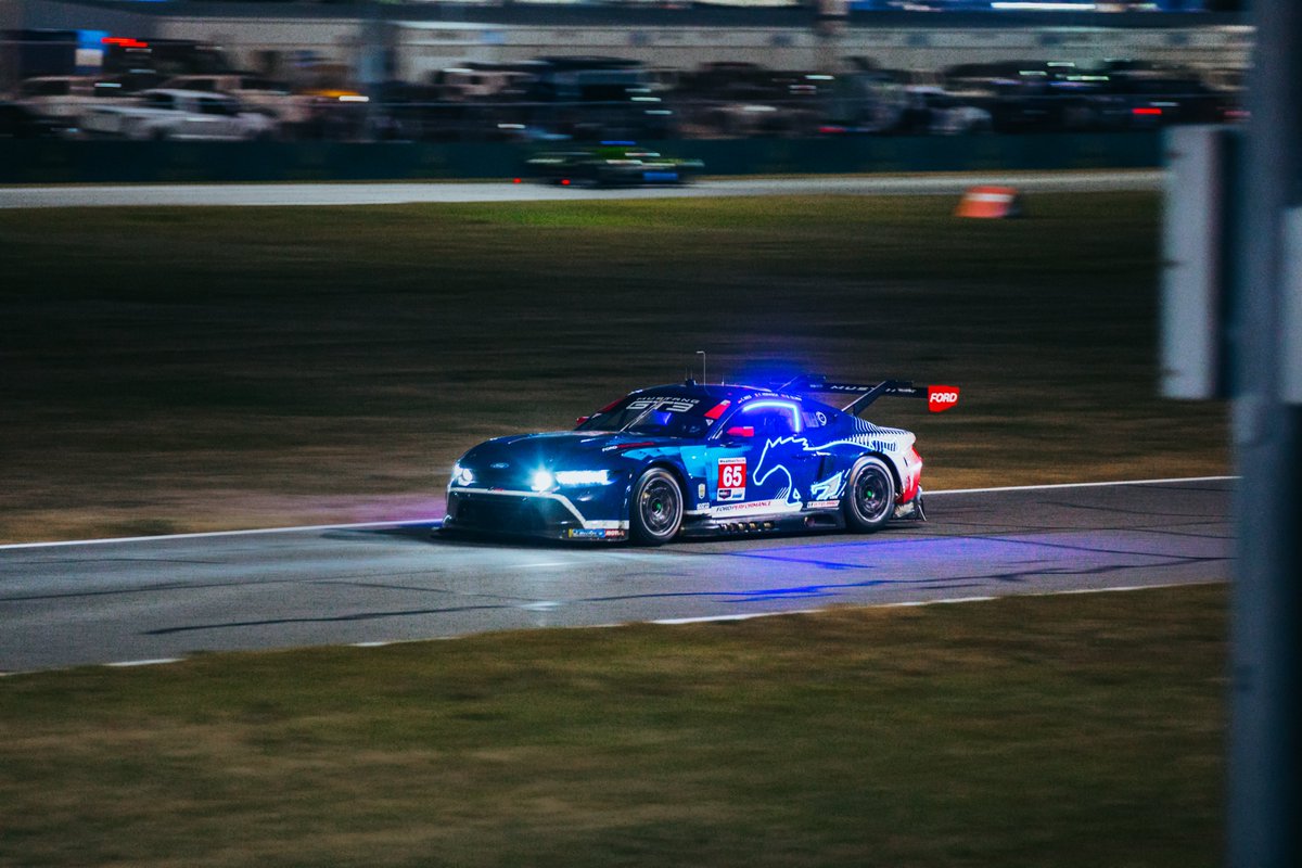 CorbeledBrick's tweet photo. First time at the Daytona Rolex 24. Being die hard Ford owner it was great seeing @ford bring how the victory. Maybe next year I can get my hands on a press pass @imsa_racing @fordperformance 

#rolex24 #ford #fordmustang #daytona24 #daytona #racecar #racecarphotography #canonusa https://t.co/hnQZBSRLtc