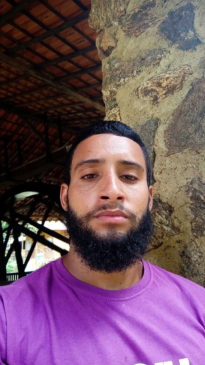 MarcosR12881642's tweet photo. O Barba 😏🐻 https://t.co/CB7pPXOuqw