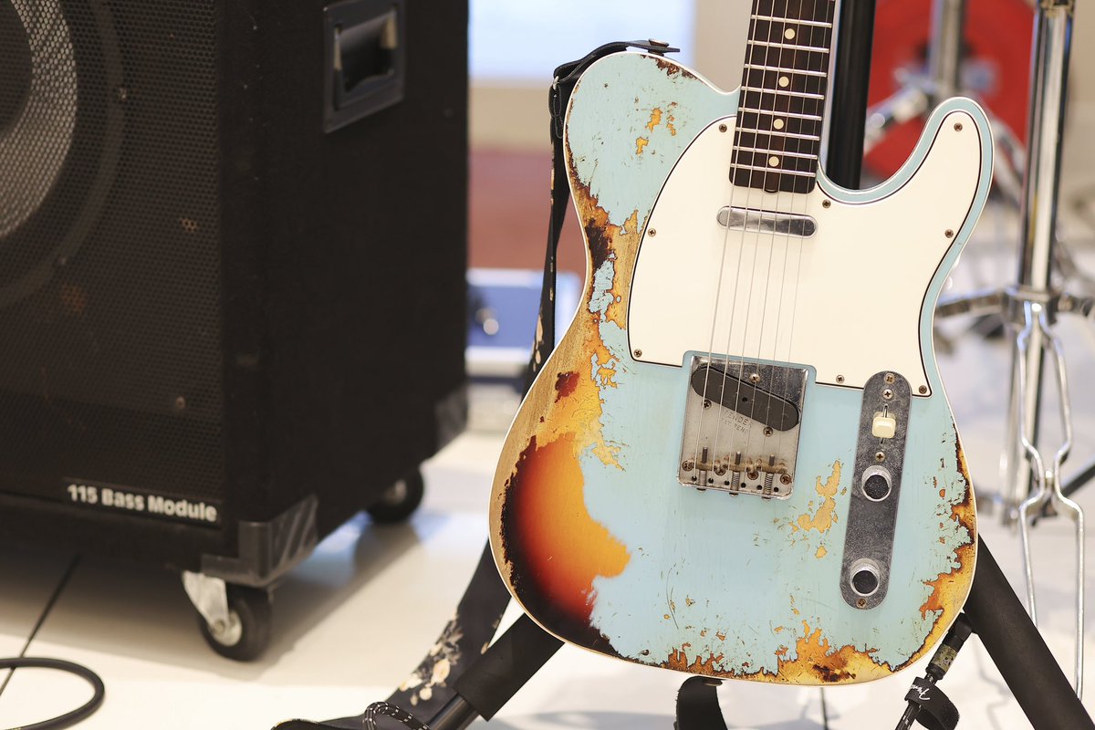 empty_song_'s tweet image. 