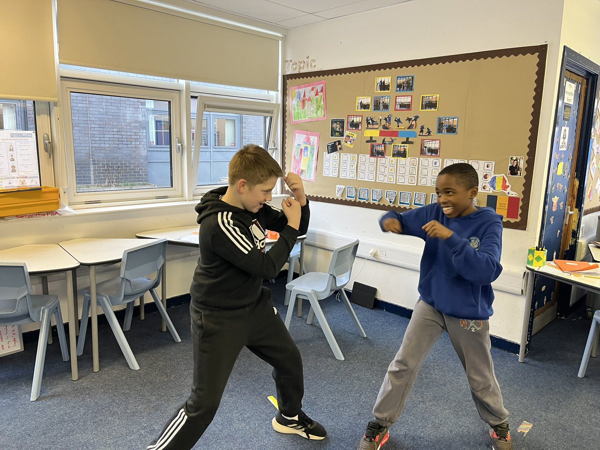 P7atCVPS's tweet photo. P7 have used some choreographed drama sequences to re-enact the battle of Treasure Island. This helped the children learn to vision the scene before adding a paragraph to their story. 

Great work team!

@CanalViewPSEdin https://t.co/P4NhdICt2h