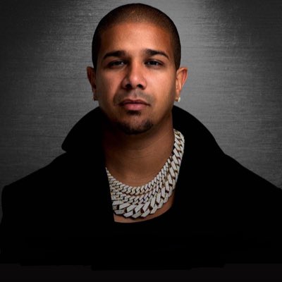 NAESKETCHIE's tweet photo. #NewProfilePic https://t.co/O9cFdAXQ4y