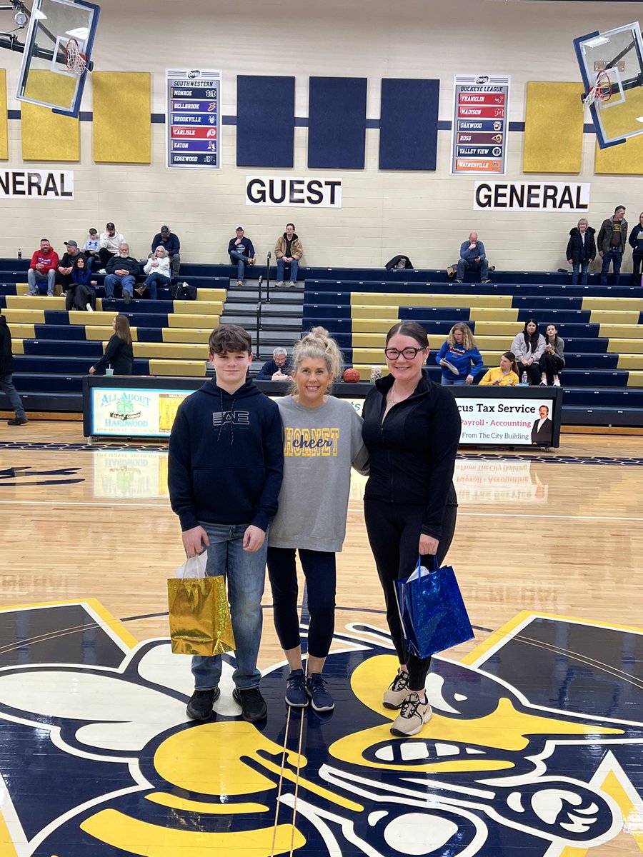 Congratulations to Cooper Diver and 
Tiffany Martinez our <a href="/MellisaVasquez8/">Mellisa Vasquez State Farm</a> State Farm Insurance Fans of the Game at Mondays <a href="/LadyHornetsBB/">Monroe Girls Basketball</a> game vs Clinton Massie!