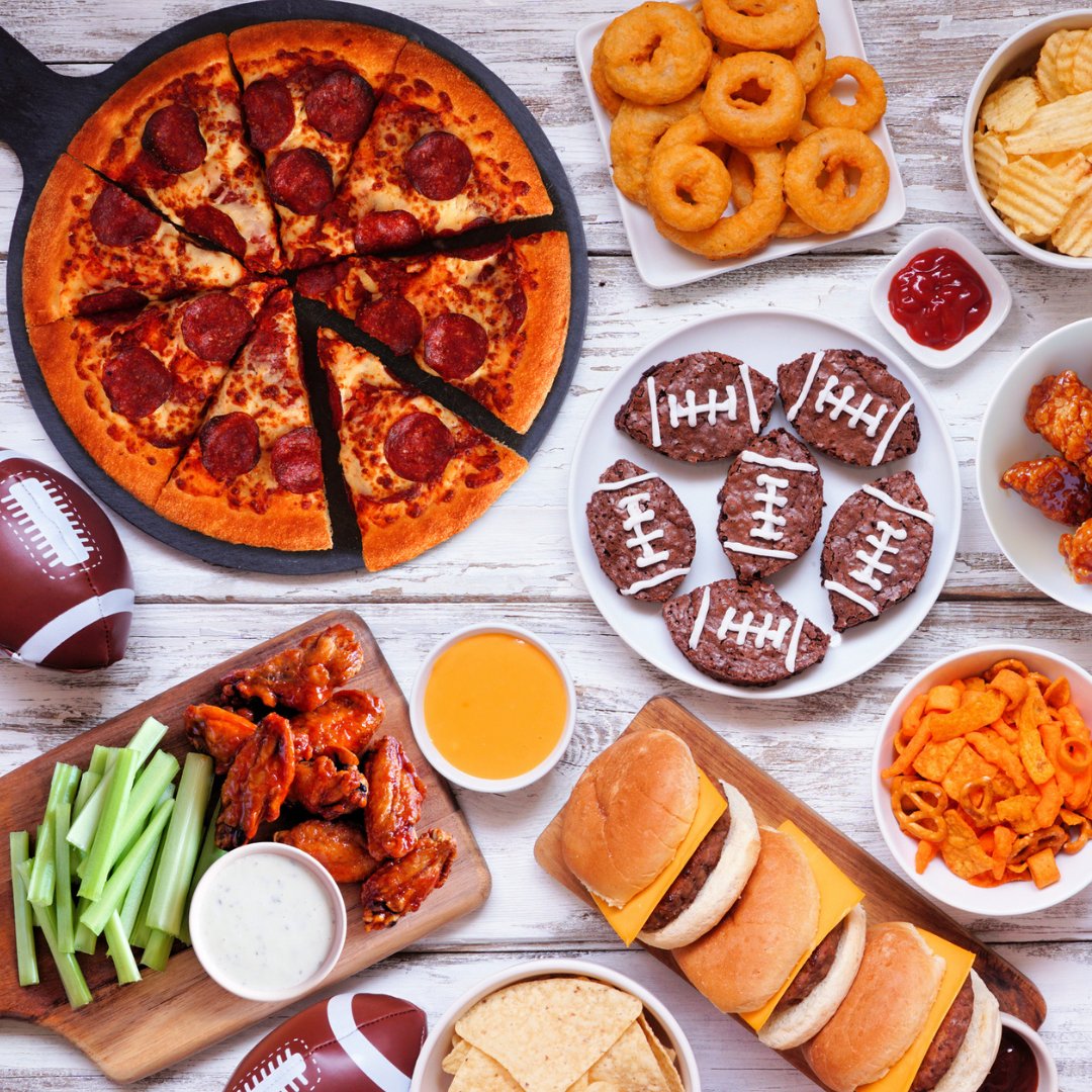 Super Bowl Sunday is almost here! No matter which team you're cheering for, your game day spread starts at Rowe Farms. Shop in store or online—we offer home delivery to local customers! rowefarmsonline.ca/collections/su… 

#toronto #torontofood #torontoeats #yyz #guelphont #guelphontario