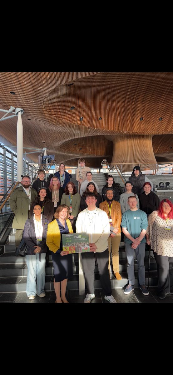 NUSWales's tweet photo. We won! 🎉

Today, we came together at the Senedd with learners from across Wales to celebrate the increase to the Education Maintenance Allowance thresholds. This increase means over 3,500 students will receive additional support, thanks to our campaigning. https://t.co/xcZyjBbROq