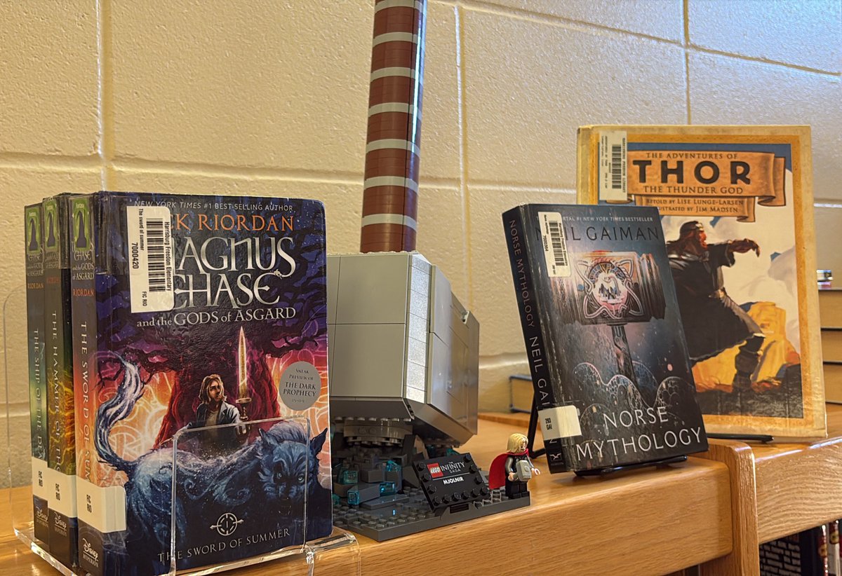 Mr_Muth's tweet photo. #LegoSchelving @rickriordan https://t.co/xAG7lv1hWE
