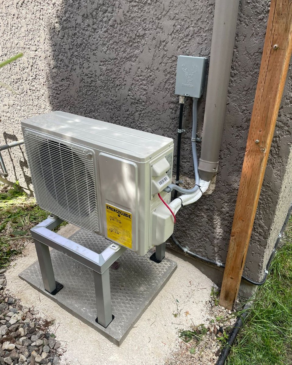 Keep your heat pump running smoothly and efficiently with these simple tips:

✔️ Schedule regular professional maintenance.
✔️ Clear debris around your outdoor unit for proper airflow.
✔️ Change those air filters regularly.

Learn more about heat pumps on our website.