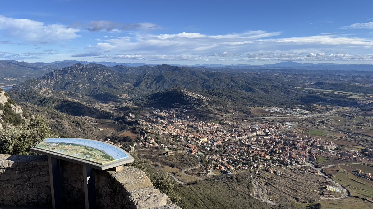 marfauped's tweet photo. Enamorada dels meus #camins #Capelles #SantuarideQueralt #PoudeGel #Trencacames #Berga #Berguedà #Catalunya https://t.co/ghR7IPm3WO