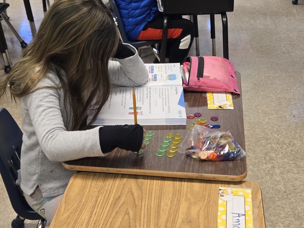 CSCElemAACPS's tweet photo. Ms. Ricucci's 1st graders are mathematicians! They have various ways to solve addition problems.#TheFlocksThatRocks #BelongGrowSucceed https://t.co/h5S11LAuvz