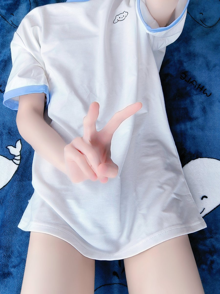RankeyC's tweet photo. 一緒に寝る…？
一起睡吗…？ https://t.co/ejDyv1Y1dx