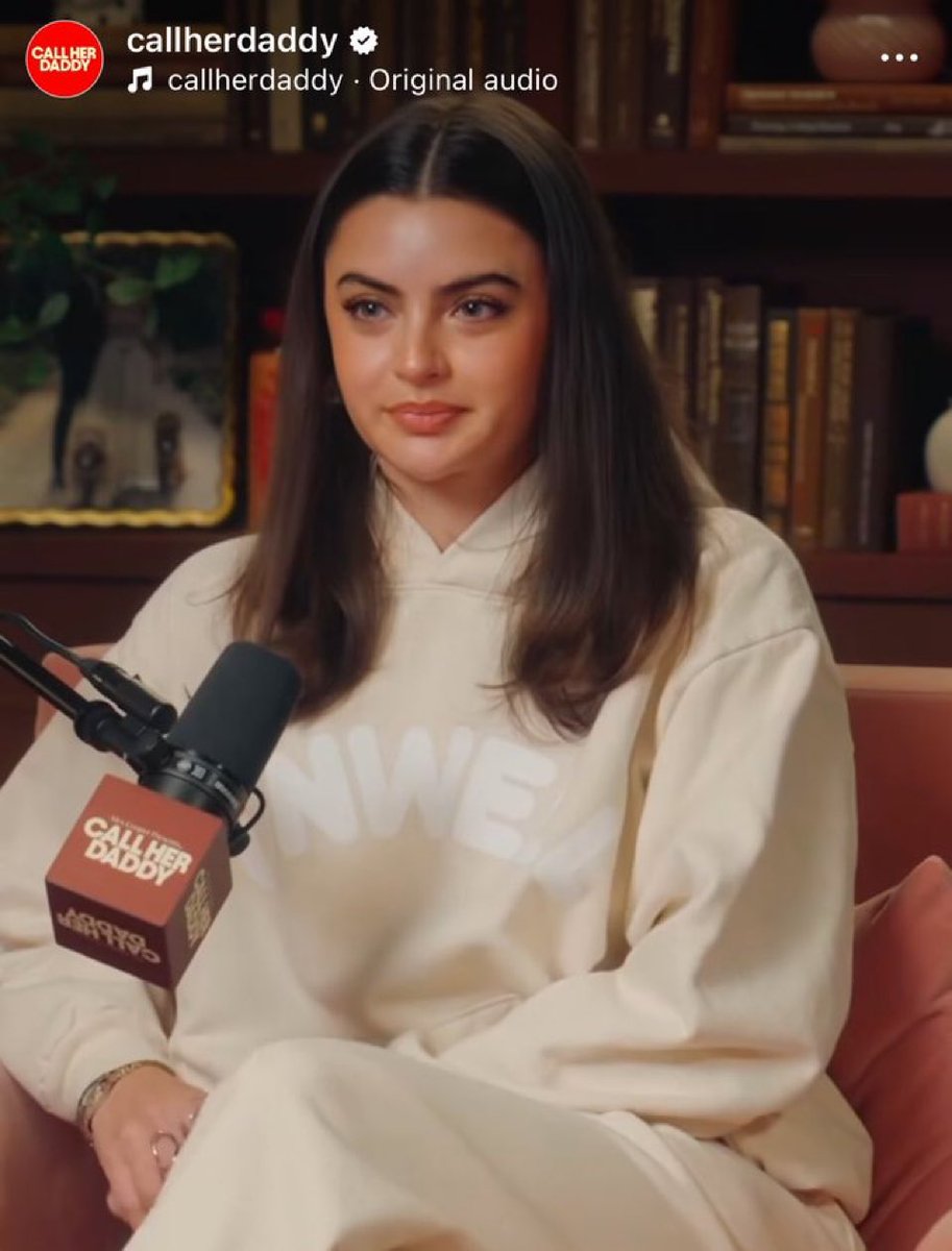 bachbitch1's tweet image. Oh, I’m SAT.

#TheBachelor #MattJames #RachaelKirkconnell