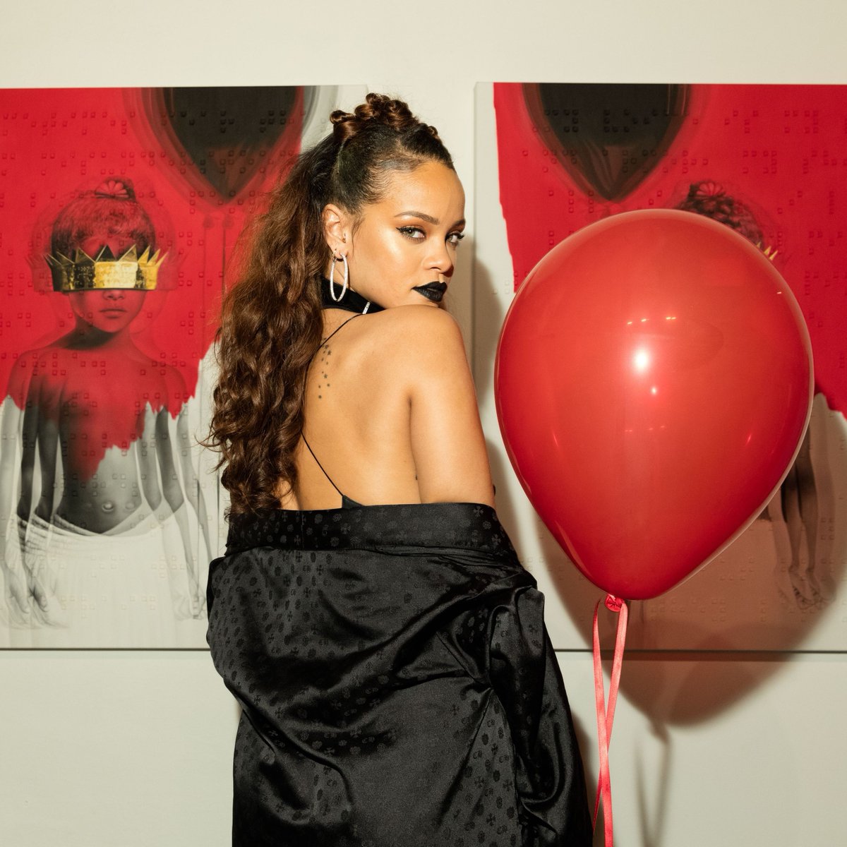 PigsAndPlans's tweet photo. 9 years ago today Rihanna dropped her eighth and most recent album 'Anti' 💿️ https://t.co/sDpQ4m7PK2