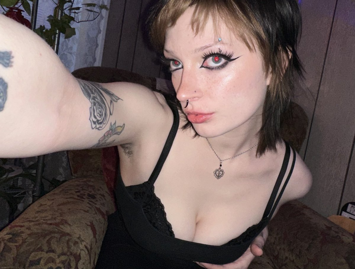 does anyone mind if i post like it’s 2009?